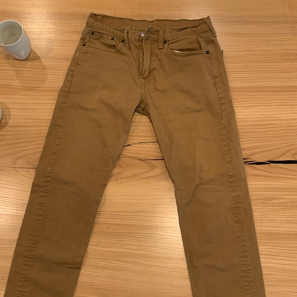 Khaki Men’s Levi’s
